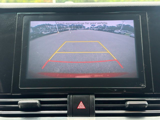 Used 2022 Kia Niro LXS FWD image 19