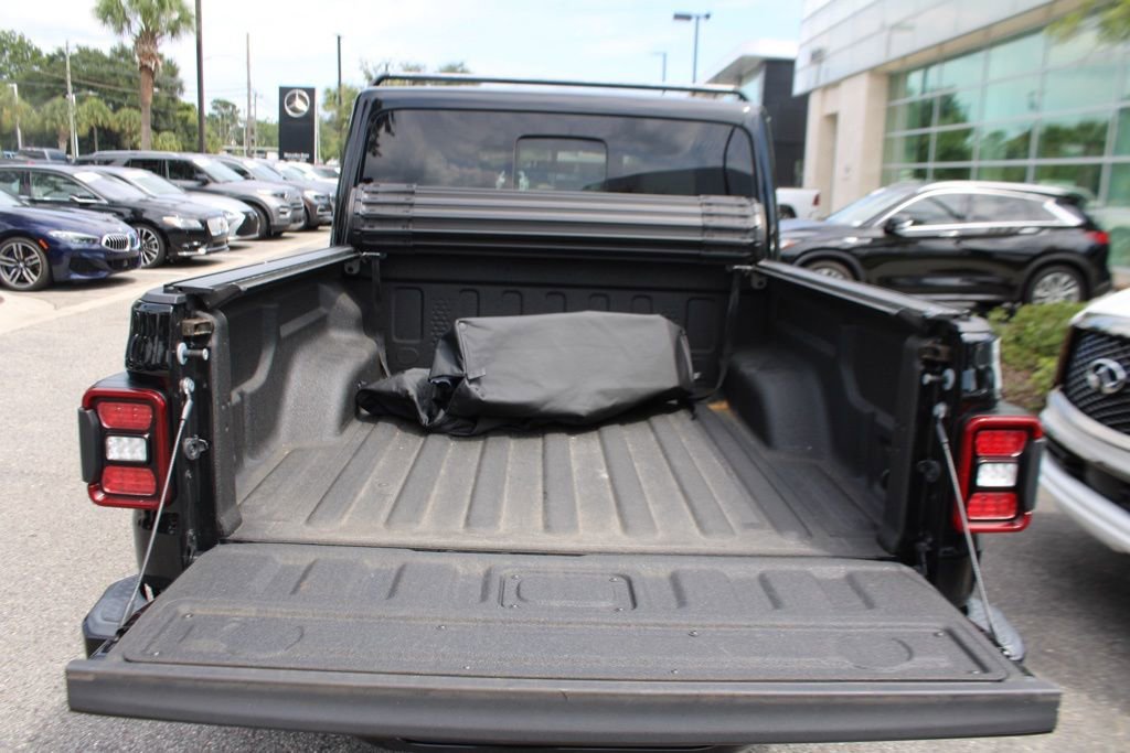 Used 2021 Jeep Gladiator Overland image 29