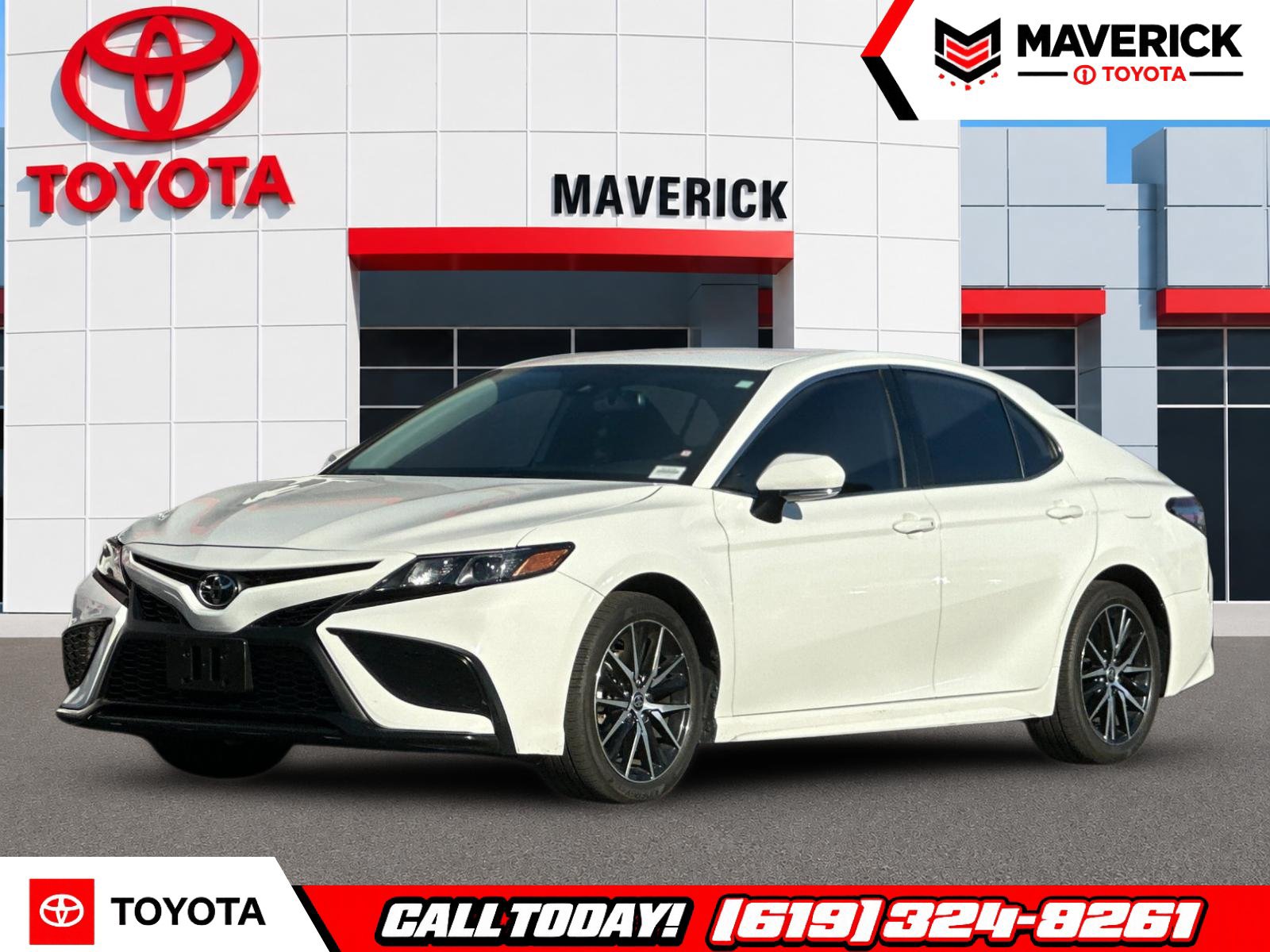 Used 2024 Toyota Camry SE w/ Convenience Package