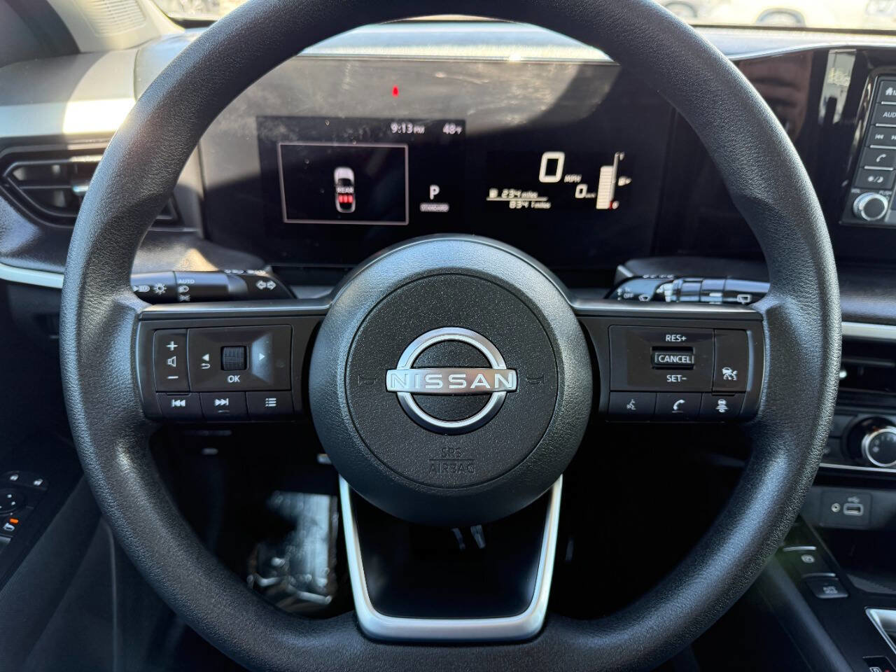 Used 2025 Nissan Kicks S image 31