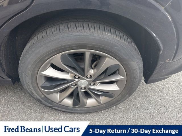 Used 2021 Buick Encore GX Essence w/ Advanced Technology Package image 17