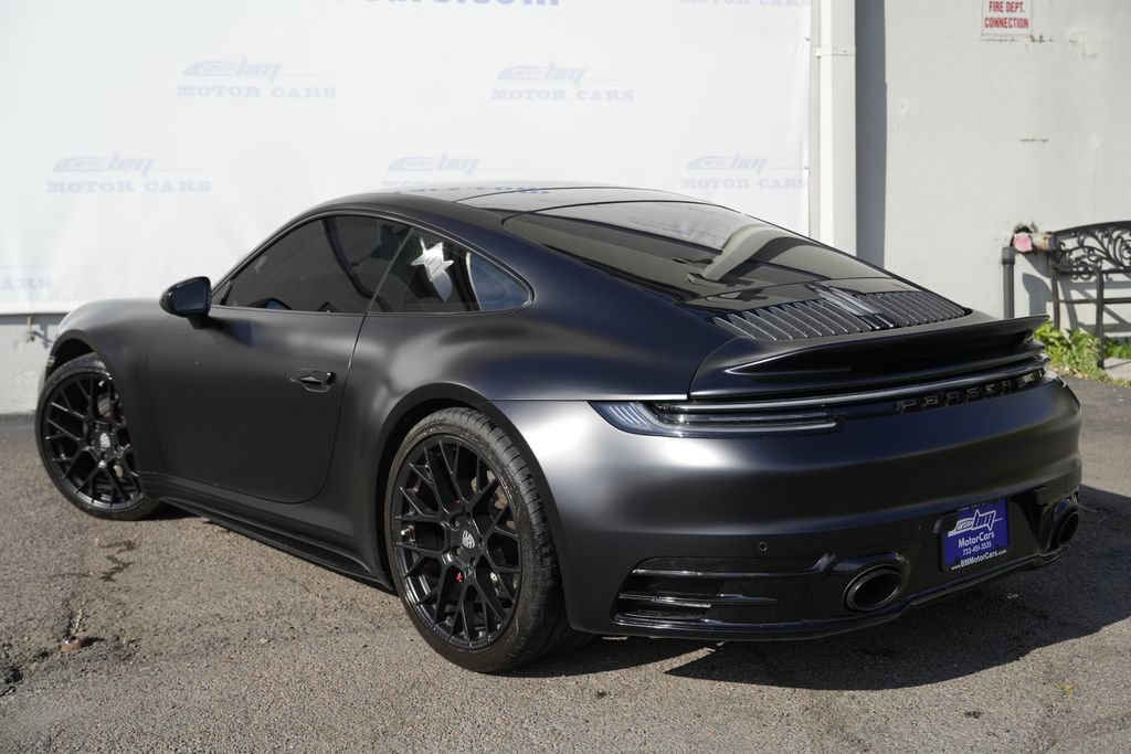Used 2020 Porsche 911 Carrera 4S AWD/4WD image 4
