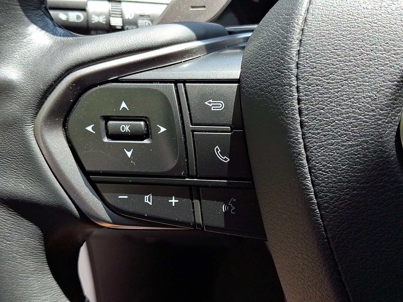 Certified 2024 Lexus RX 350 Premium w/ Accessory Package (Z1) AWD/4WD image 21