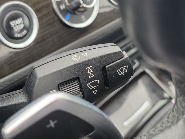 Used 2015 BMW Z4 sDrive28i RWD image 14