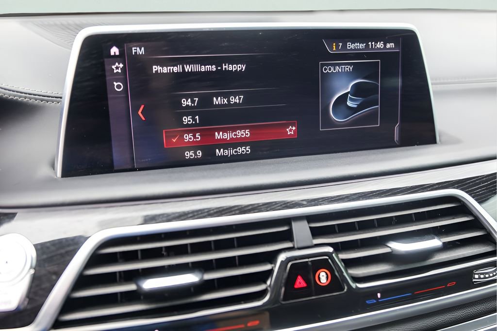 Used 2019 BMW 740i w/ Executive Package RWD image 17