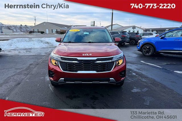 Used 2024 Kia Seltos S image 2