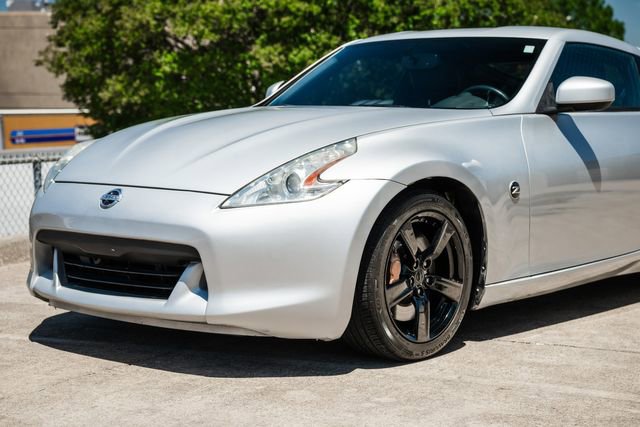 Used 2009 Nissan 370Z Touring w/ Sport Pkg image 55