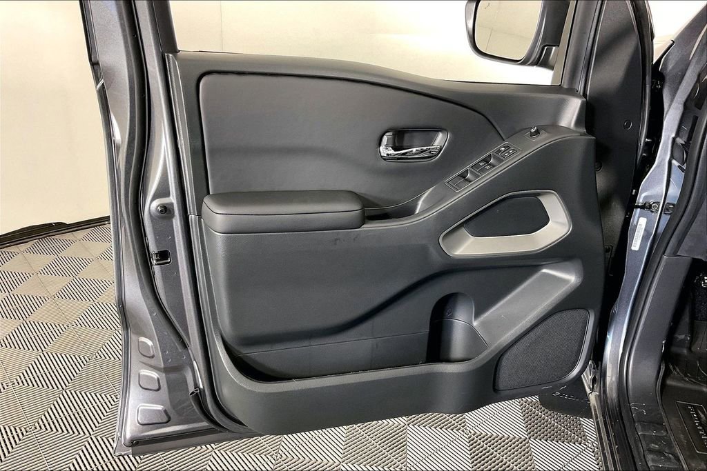 New 2026 Nissan Frontier SV w/ SV Convenience Package image 42