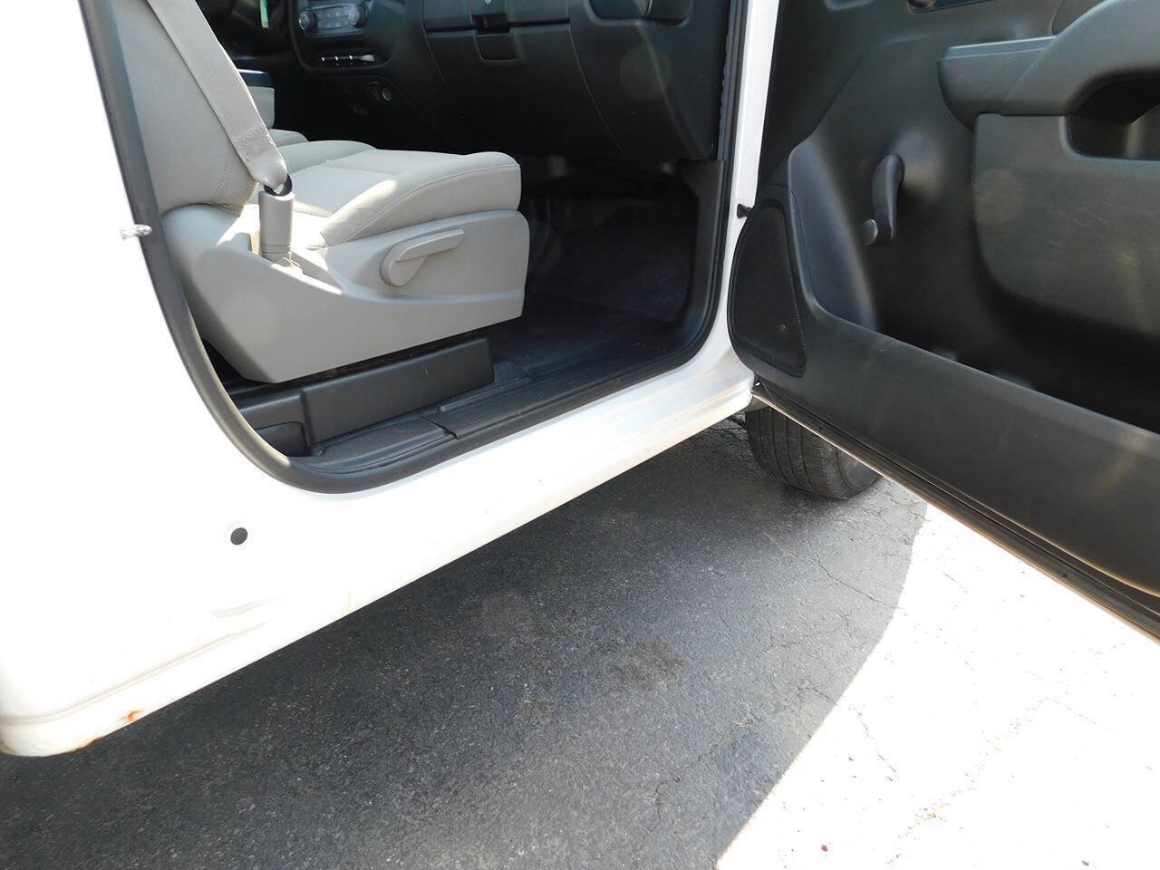 Used 2015 Chevrolet Silverado 1500 W/T w/ Trailering Package AWD/4WD image 33