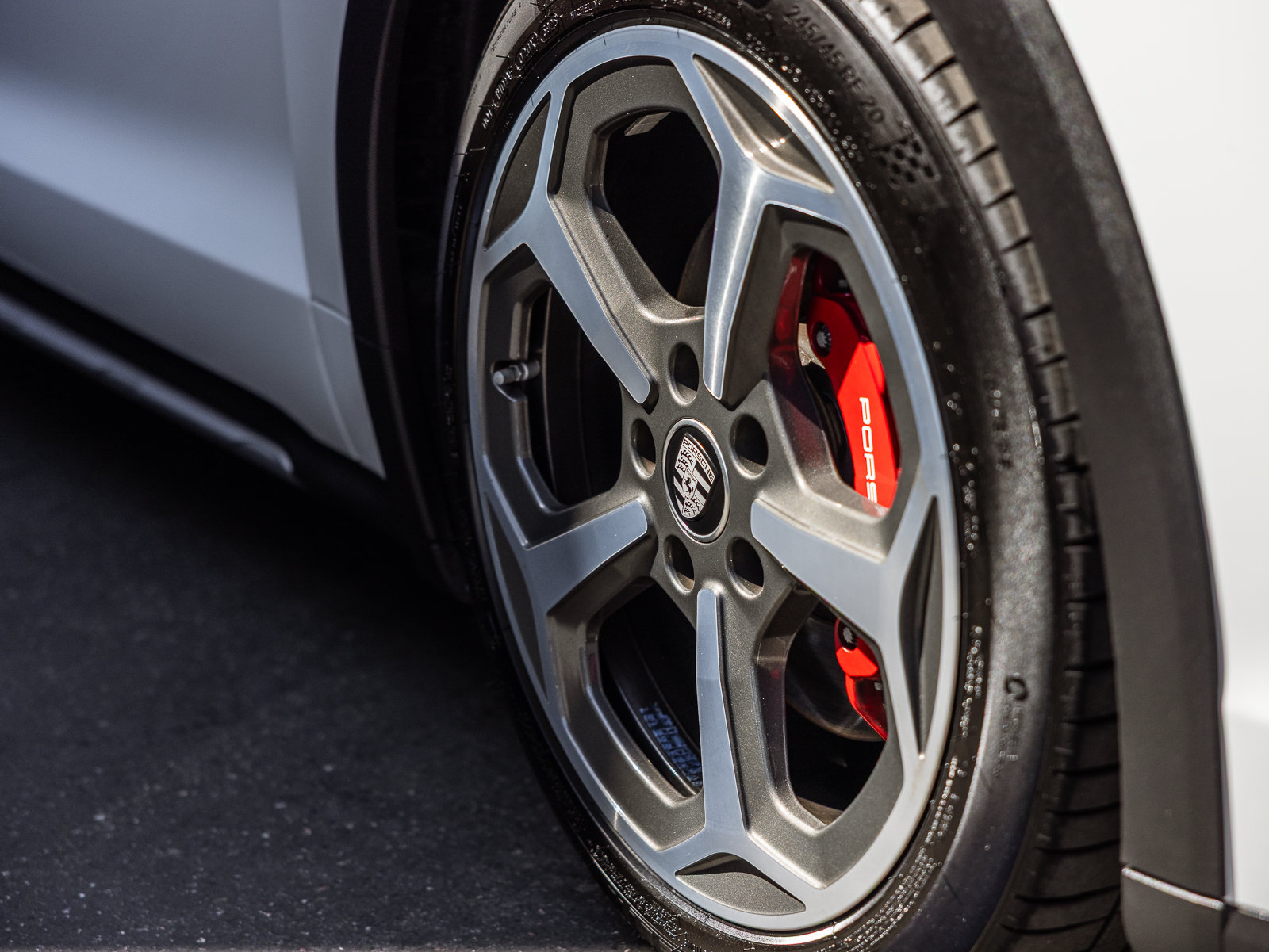 Certified 2024 Porsche Taycan 4S AWD/4WD image 20