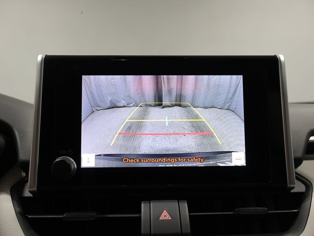 Used 2025 Toyota RAV4 XLE AWD/4WD image 27
