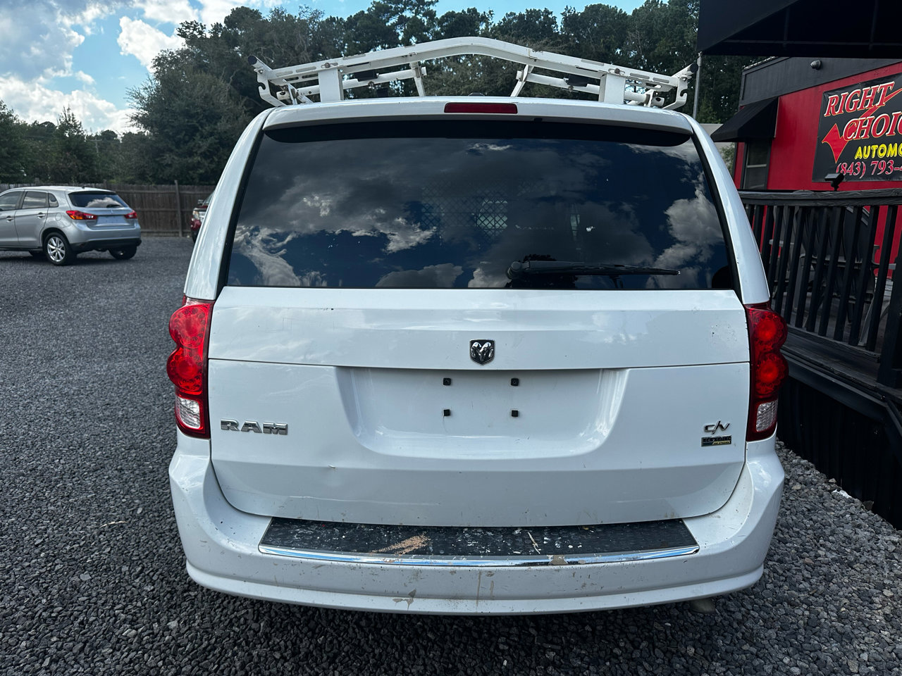 Used 2015 RAM C/V Tradesman w/ UConnect Hands-Free Group image 6