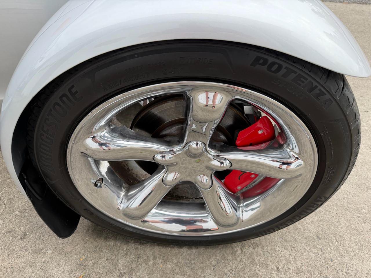 Used 2000 Plymouth Prowler RWD image 21