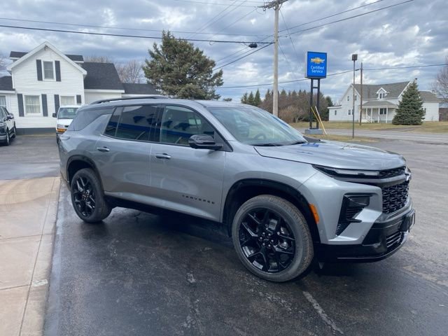 New 2026 Chevrolet Traverse RS w/ LPO, Floor Liner Package image 5
