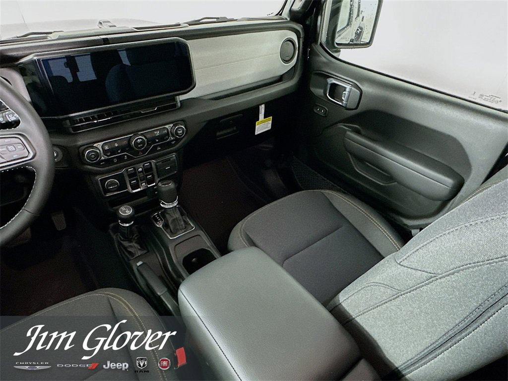 New 2025 Jeep Gladiator Sport image 22