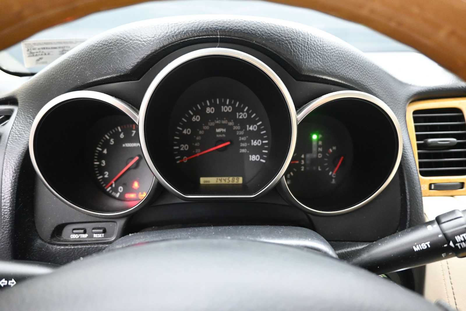 Used 2003 Lexus SC 430 Convertible RWD image 28