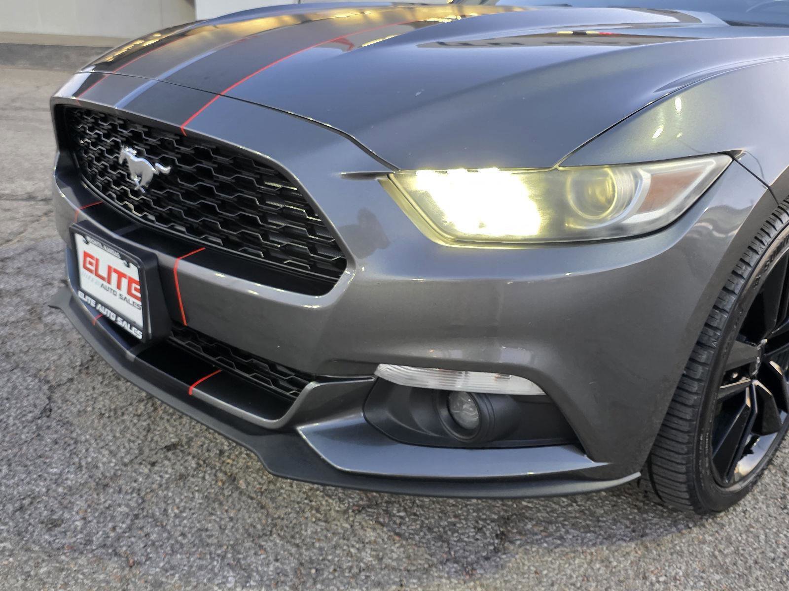 Used 2016 Ford Mustang Coupe w/ Ecoboost Performance Package image 30