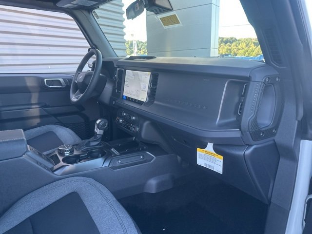 New 2025 Ford Bronco 4-Door image 30