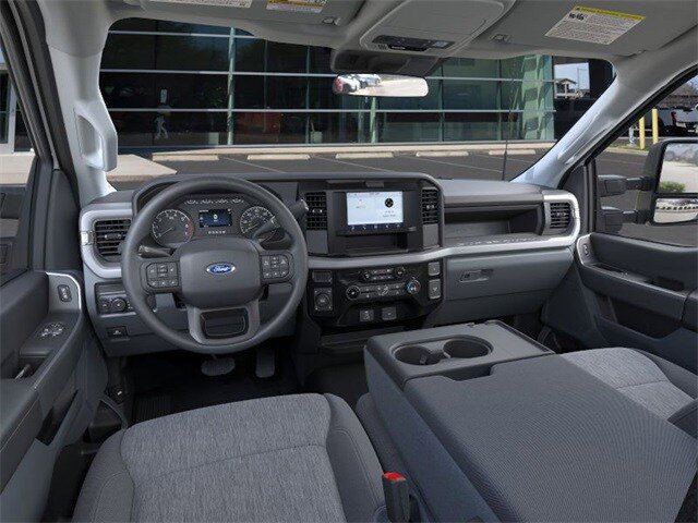 New 2025 Ford F350 XL w/ STX Appearance Package AWD/4WD image 9