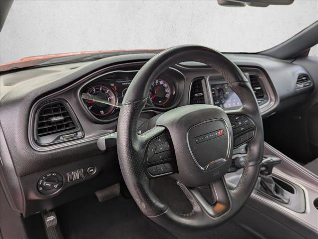 Used 2023 Dodge Challenger SXT w/ Blacktop Package image 9
