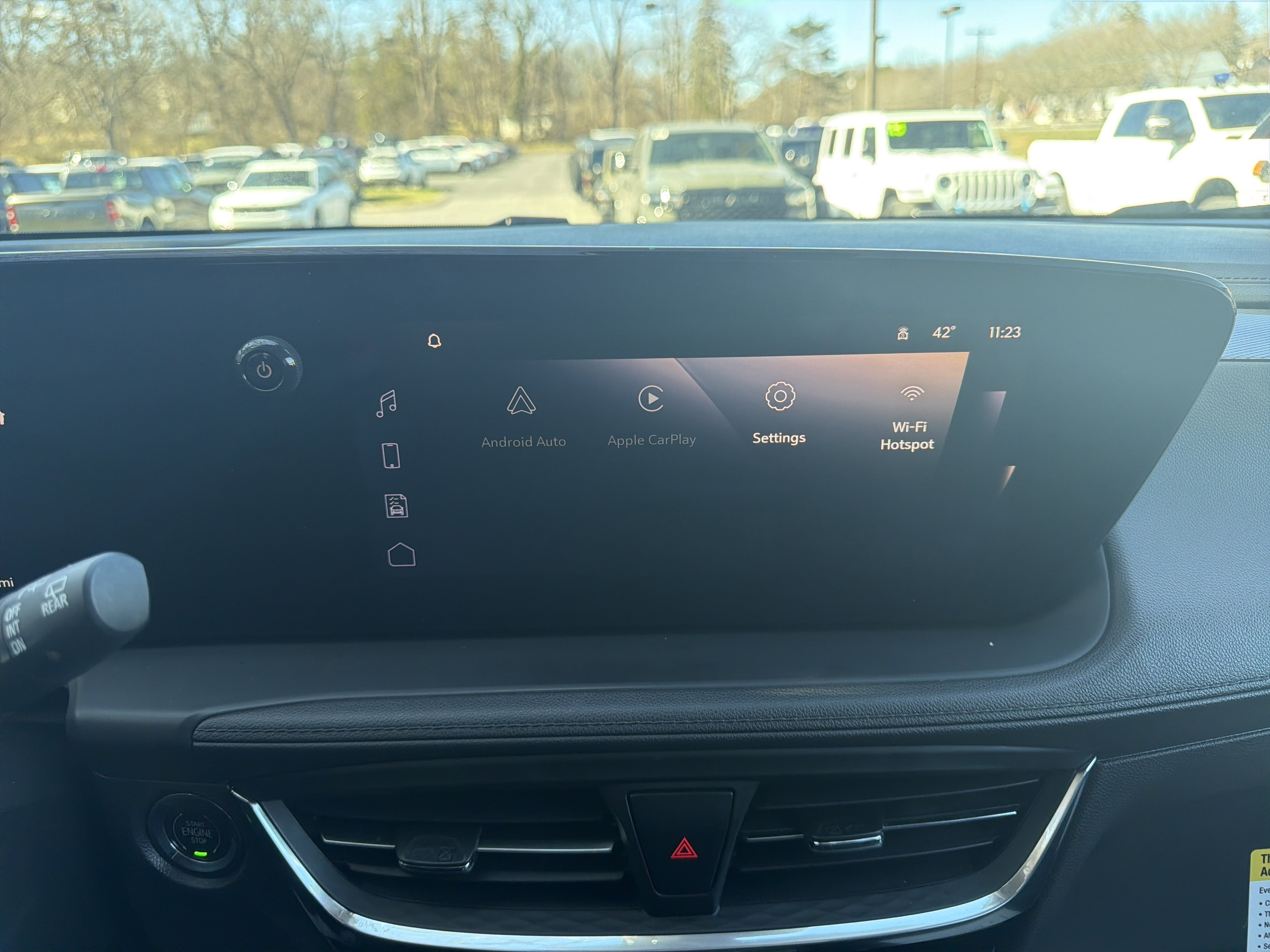 Used 2024 Buick Encore GX Sport Touring image 25