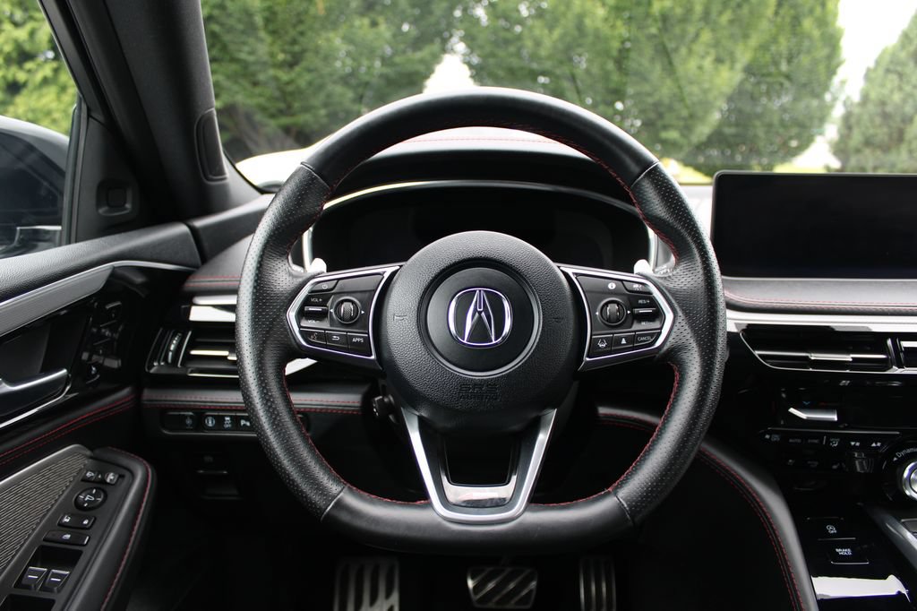 Used 2023 Acura MDX A-Spec AWD/4WD image 18