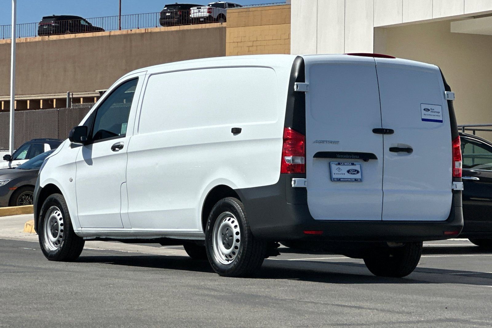 Used 2022 Mercedes-Benz Metris image 5