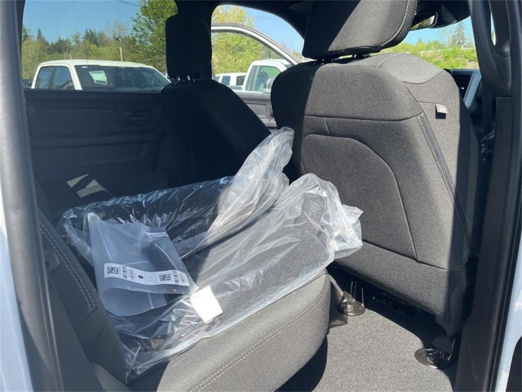 New 2025 RAM 3500 Tradesman image 27