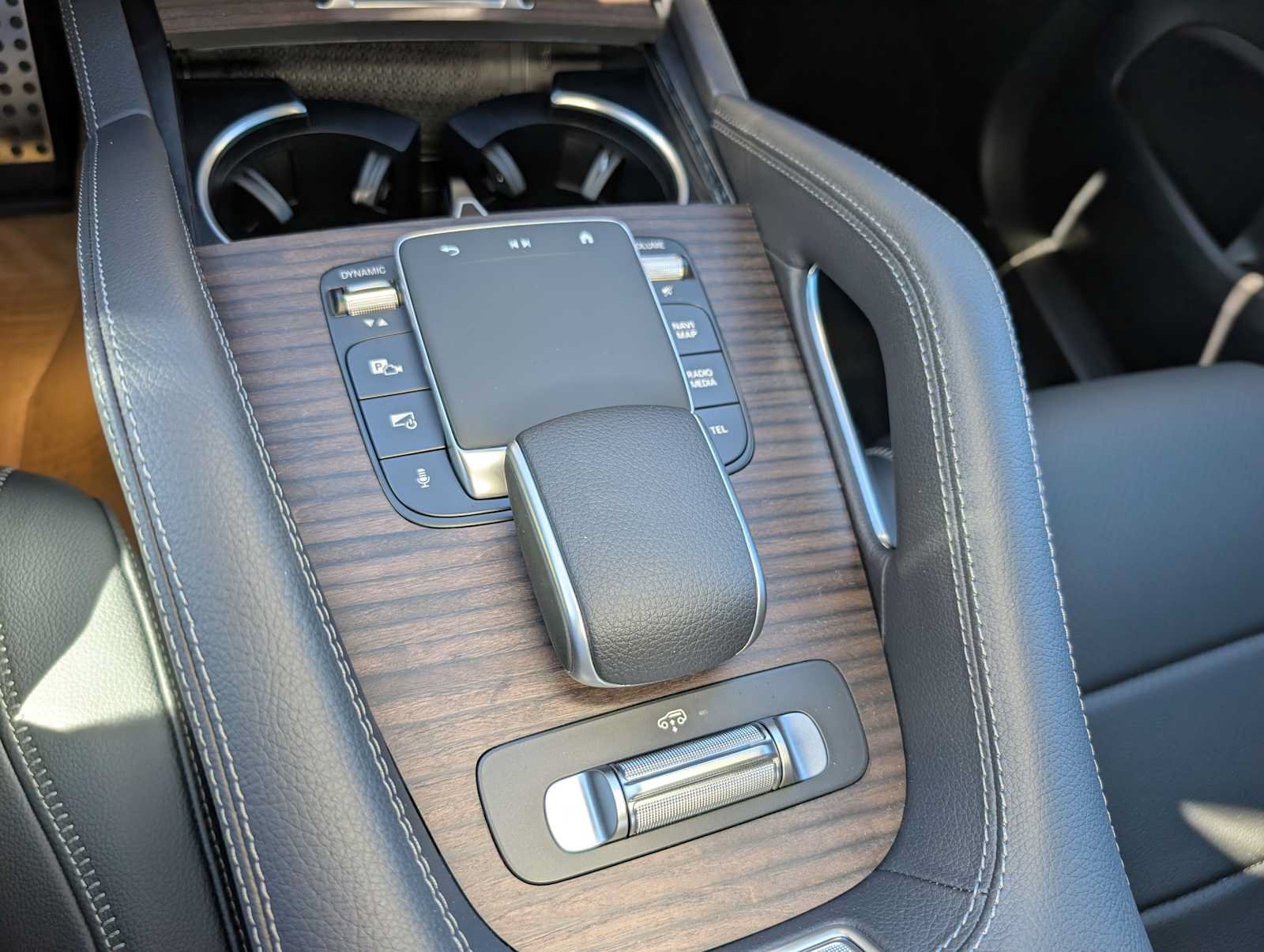 New 2027 Mercedes-Benz GLS 450 4MATIC image 23