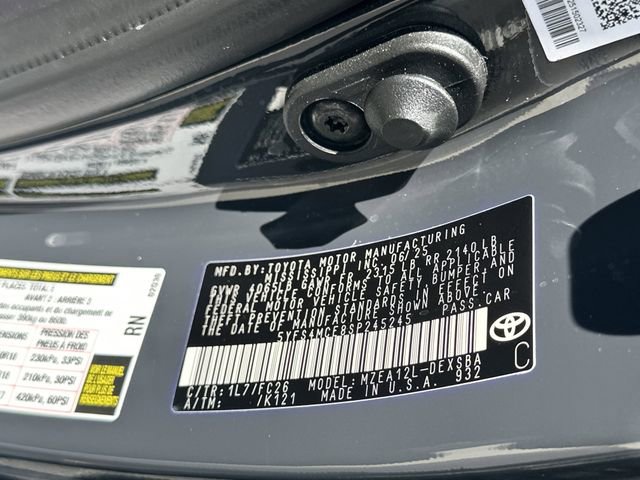 Certified 2025 Toyota Corolla SE FWD image 29