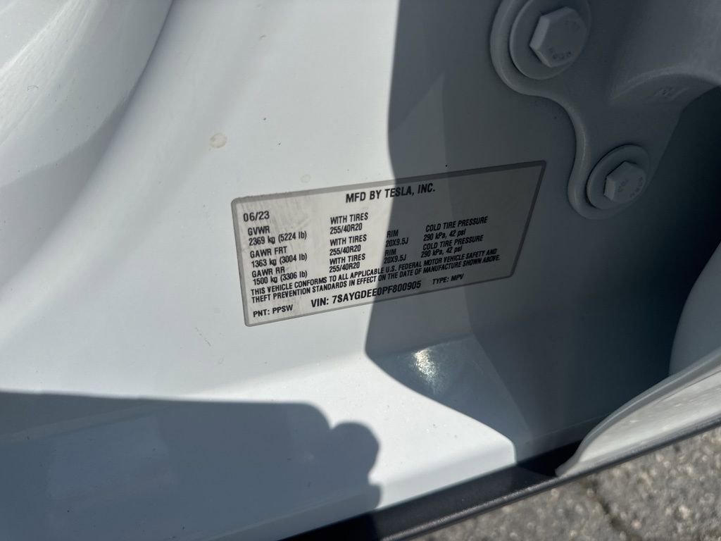 Used 2023 Tesla Model Y Long Range image 38