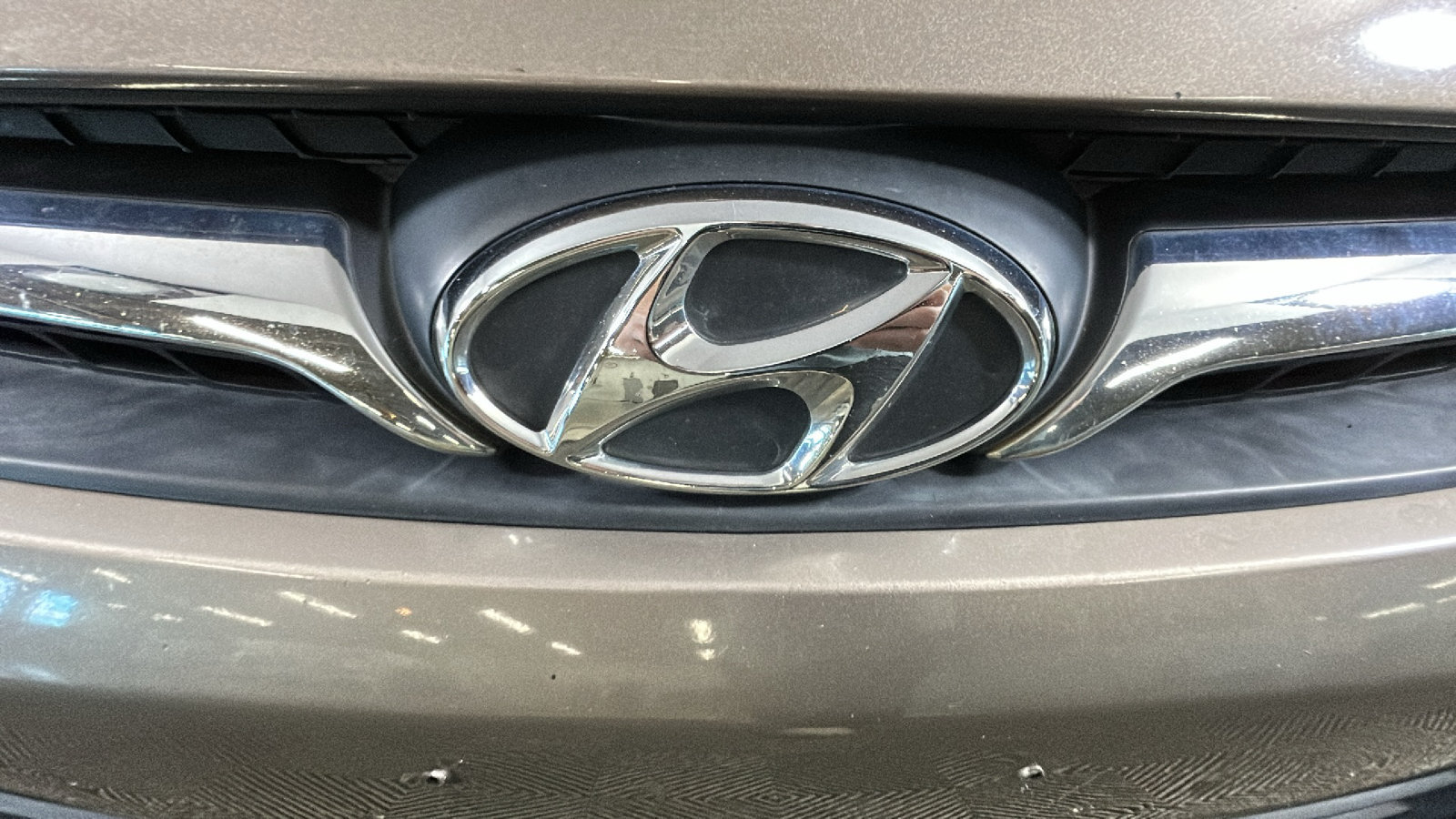 Used 2013 Hyundai Accent GLS FWD image 10