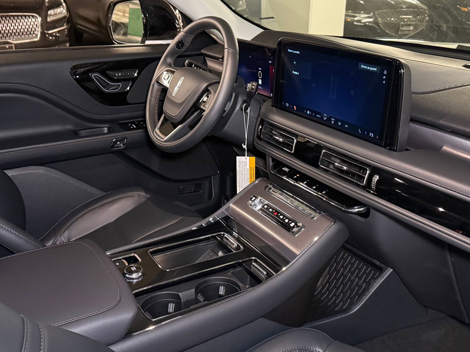 New 2026 Lincoln Aviator AWD image 7