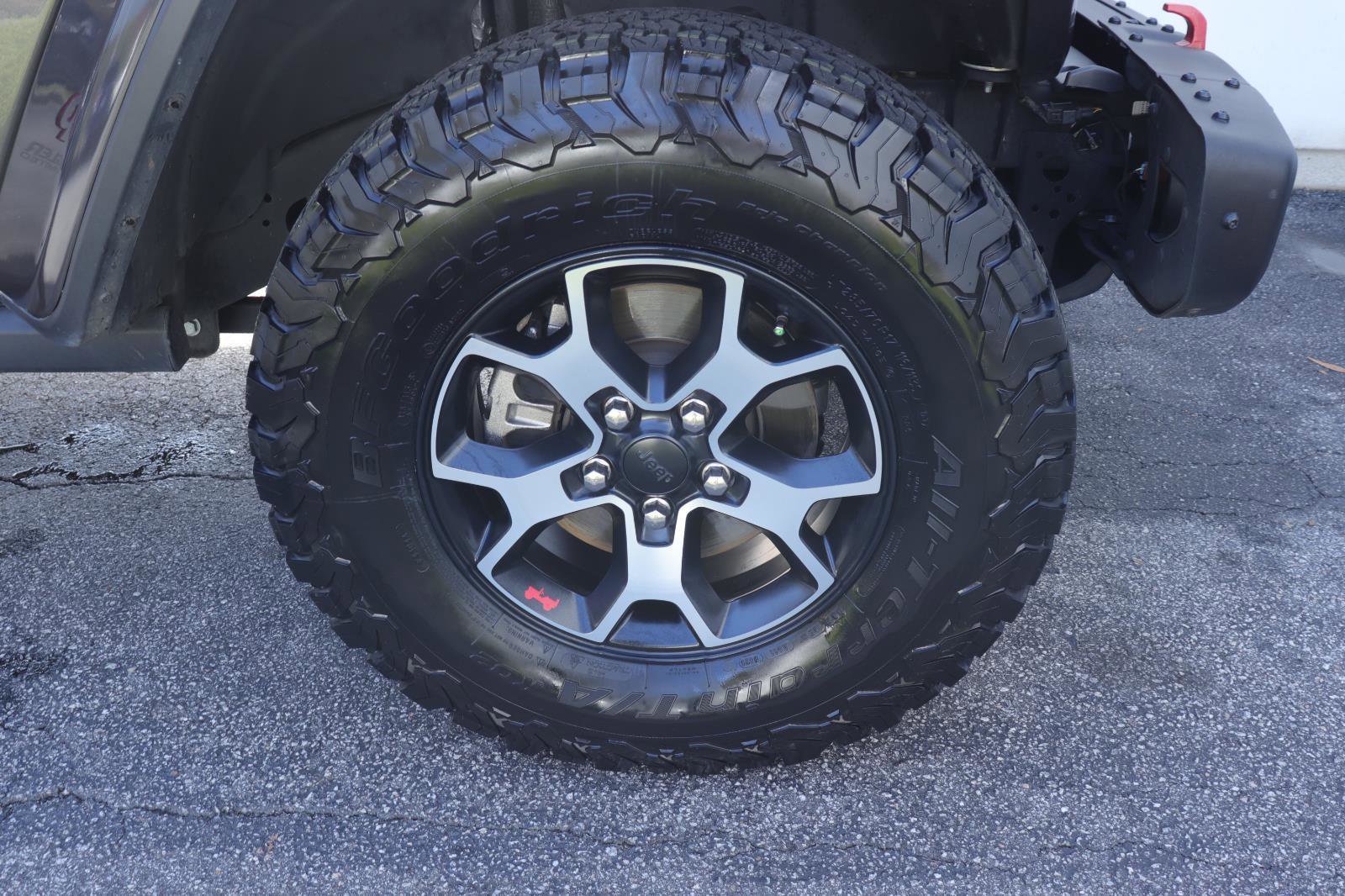 Used 2019 Jeep Wrangler Unlimited Rubicon image 41