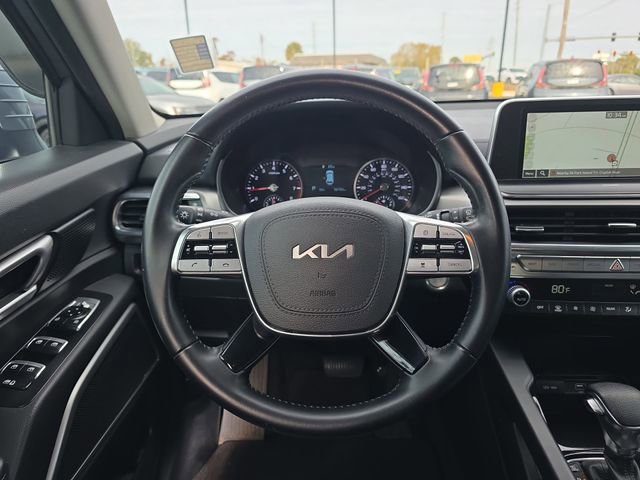 Certified 2022 Kia Telluride LX image 17