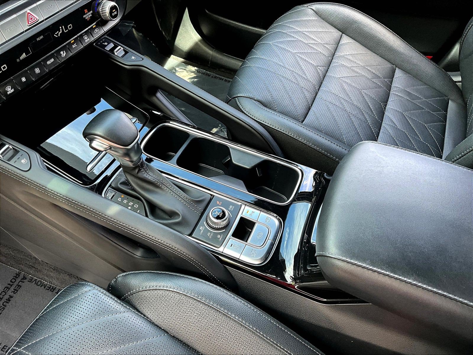Certified 2024 Kia Telluride SX X-Pro AWD/4WD image 18