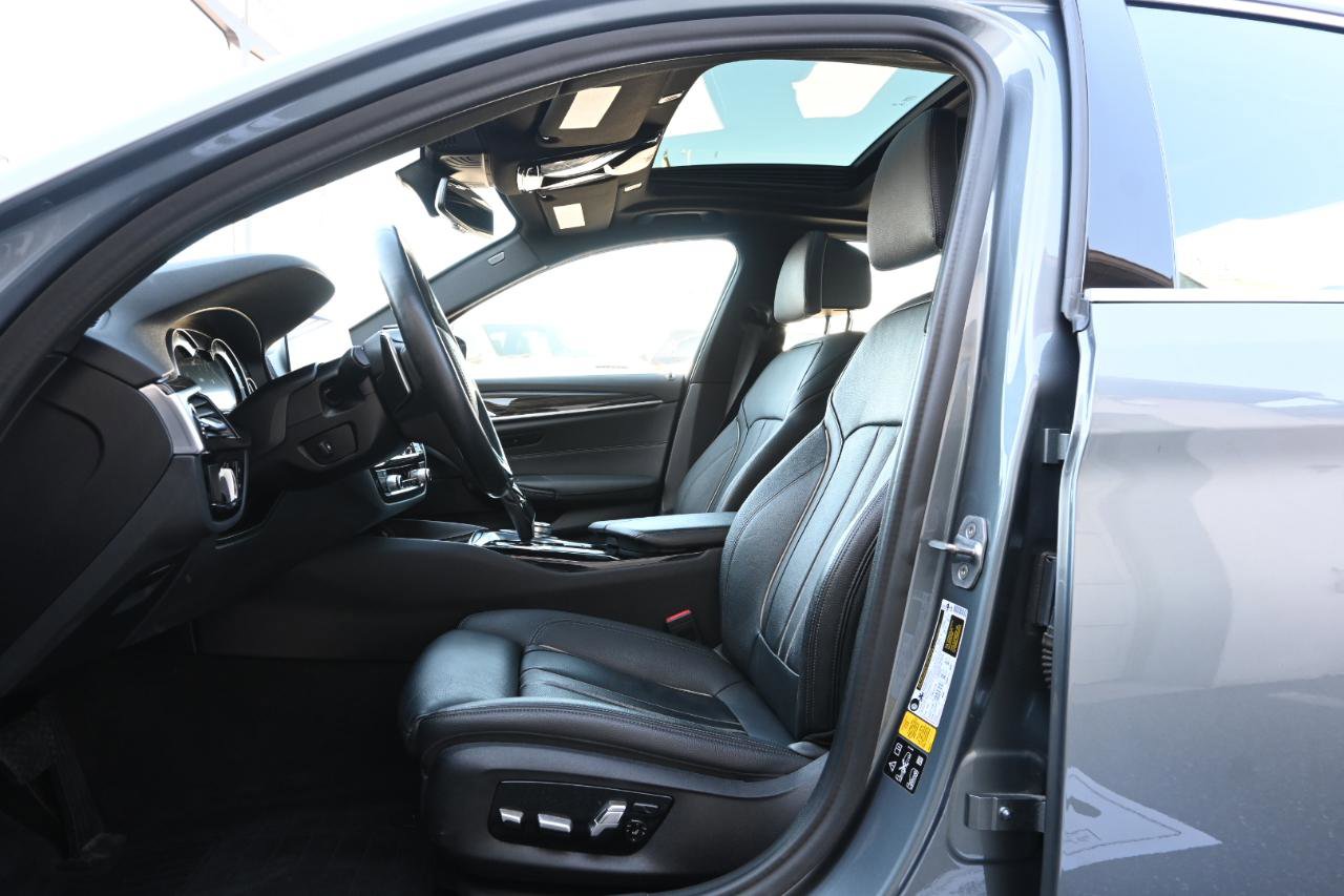 Used 2019 BMW 530i xDrive image 2