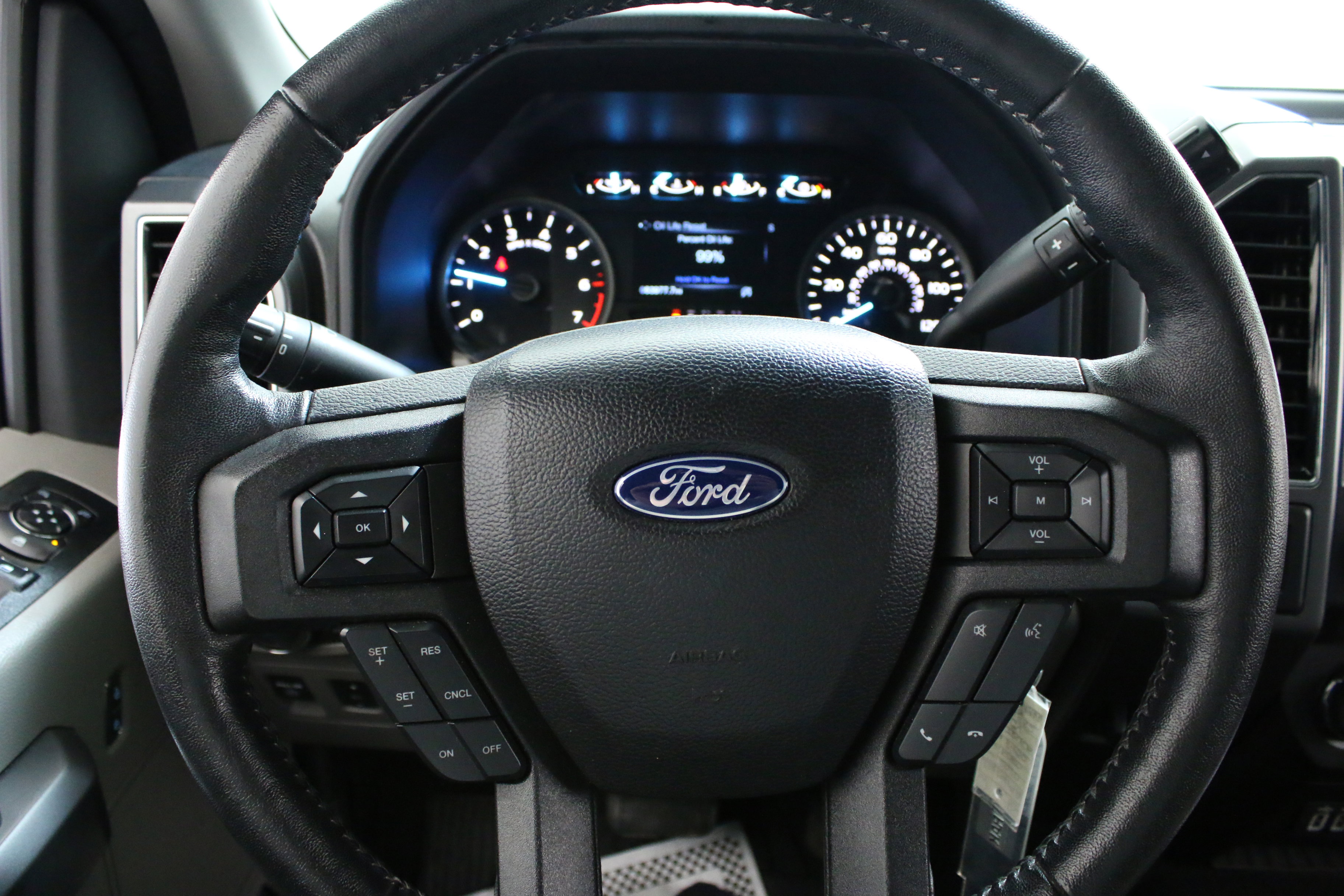 Used 2020 Ford F150 XLT w/ Equipment Group 302A Luxury image 14