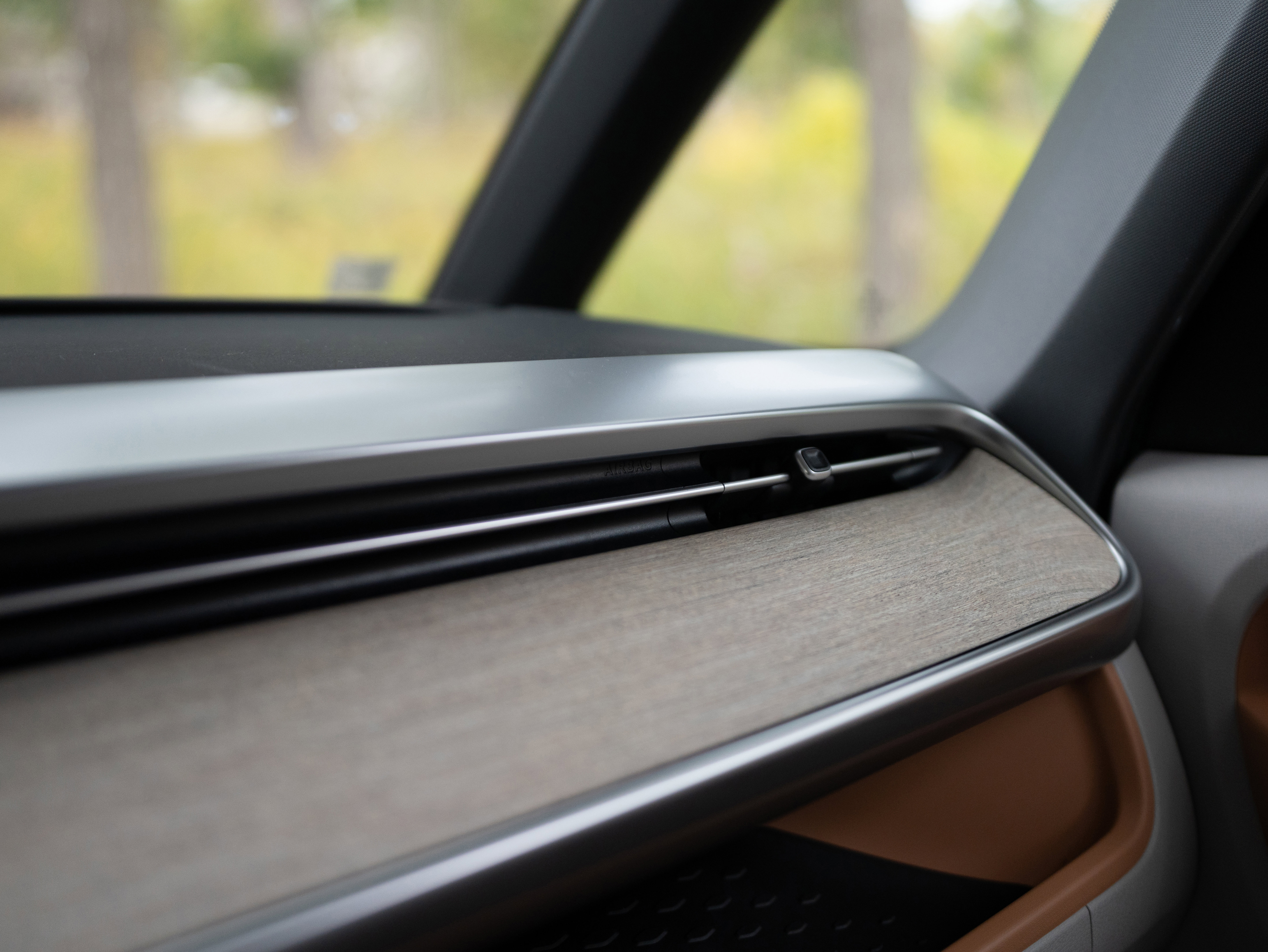 New 2025 Volkswagen ID. Buzz Pro S Plus image 37