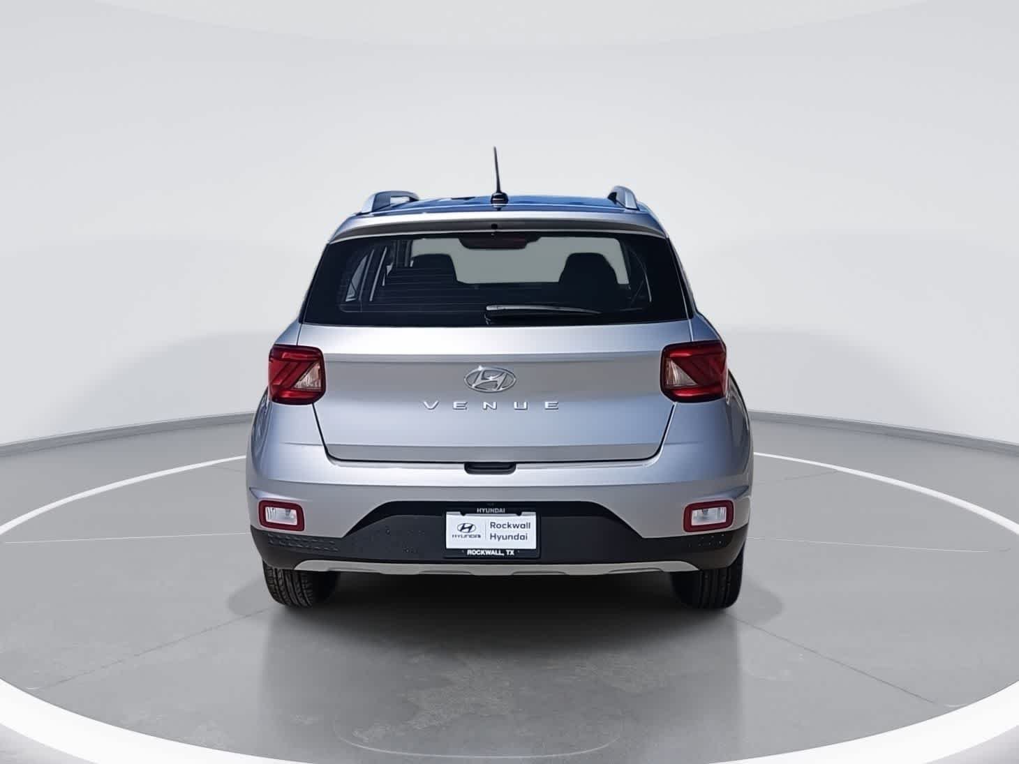 New 2026 Hyundai Venue SEL FWD image 7