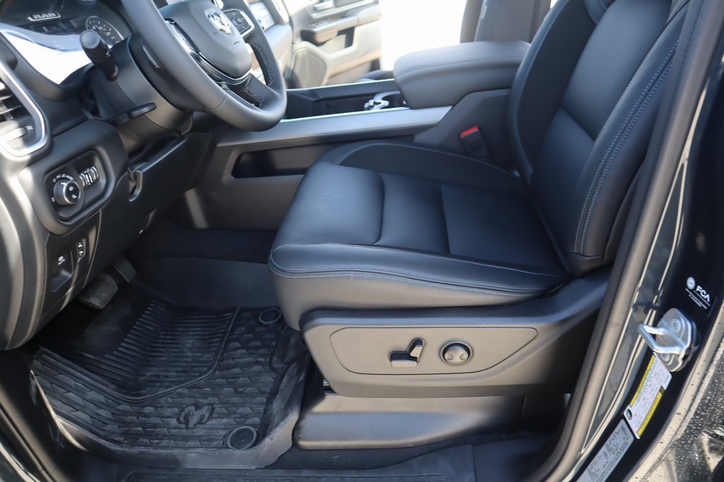 New 2025 RAM 1500 Big Horn image 12