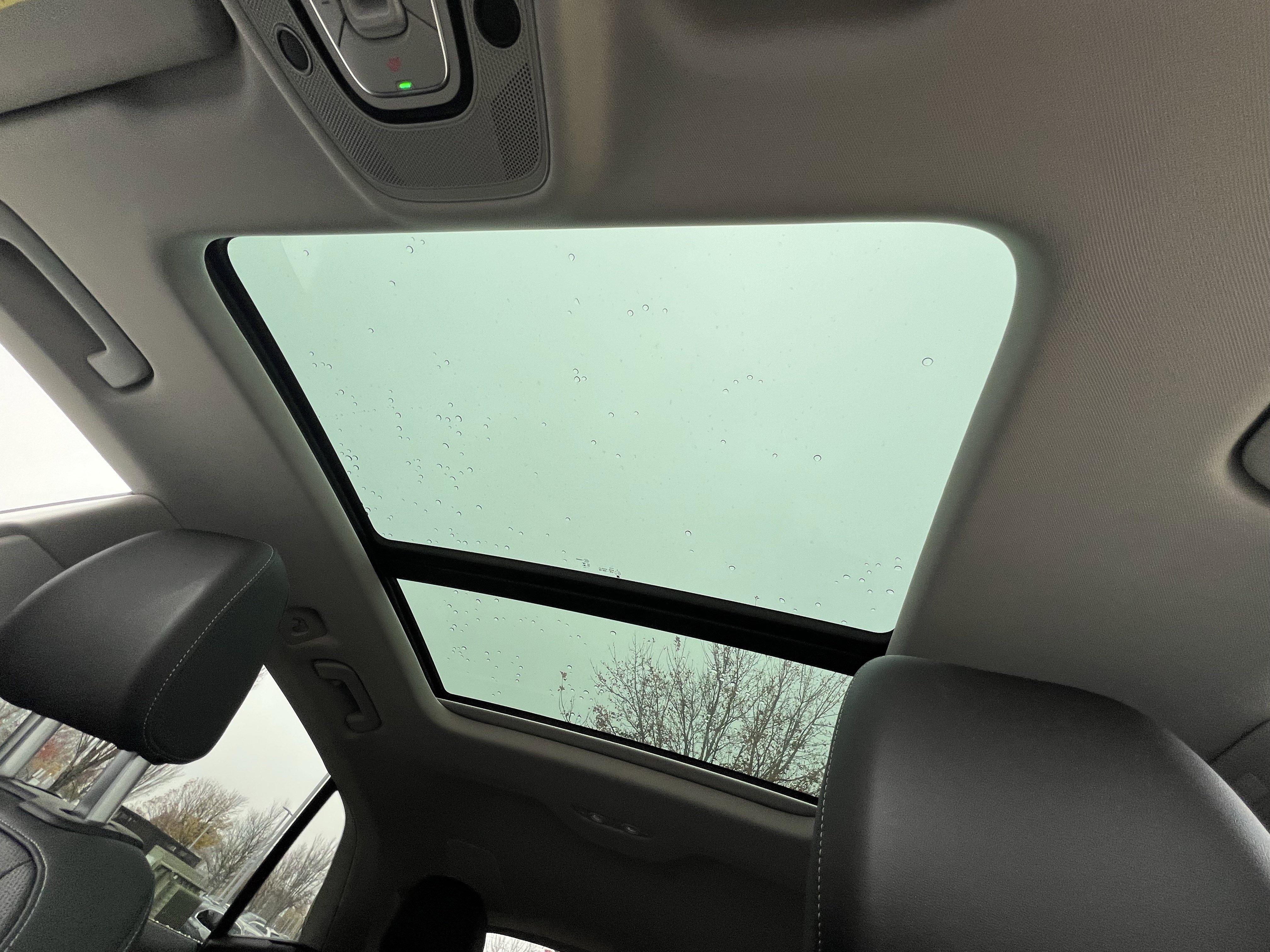 Used 2023 Audi Q8 Premium Plus image 29