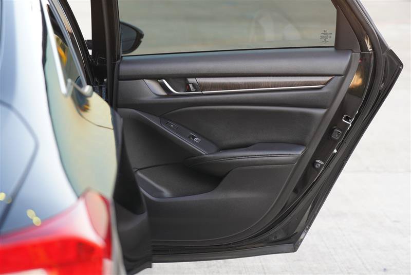 Used 2019 Honda Accord Touring image 75