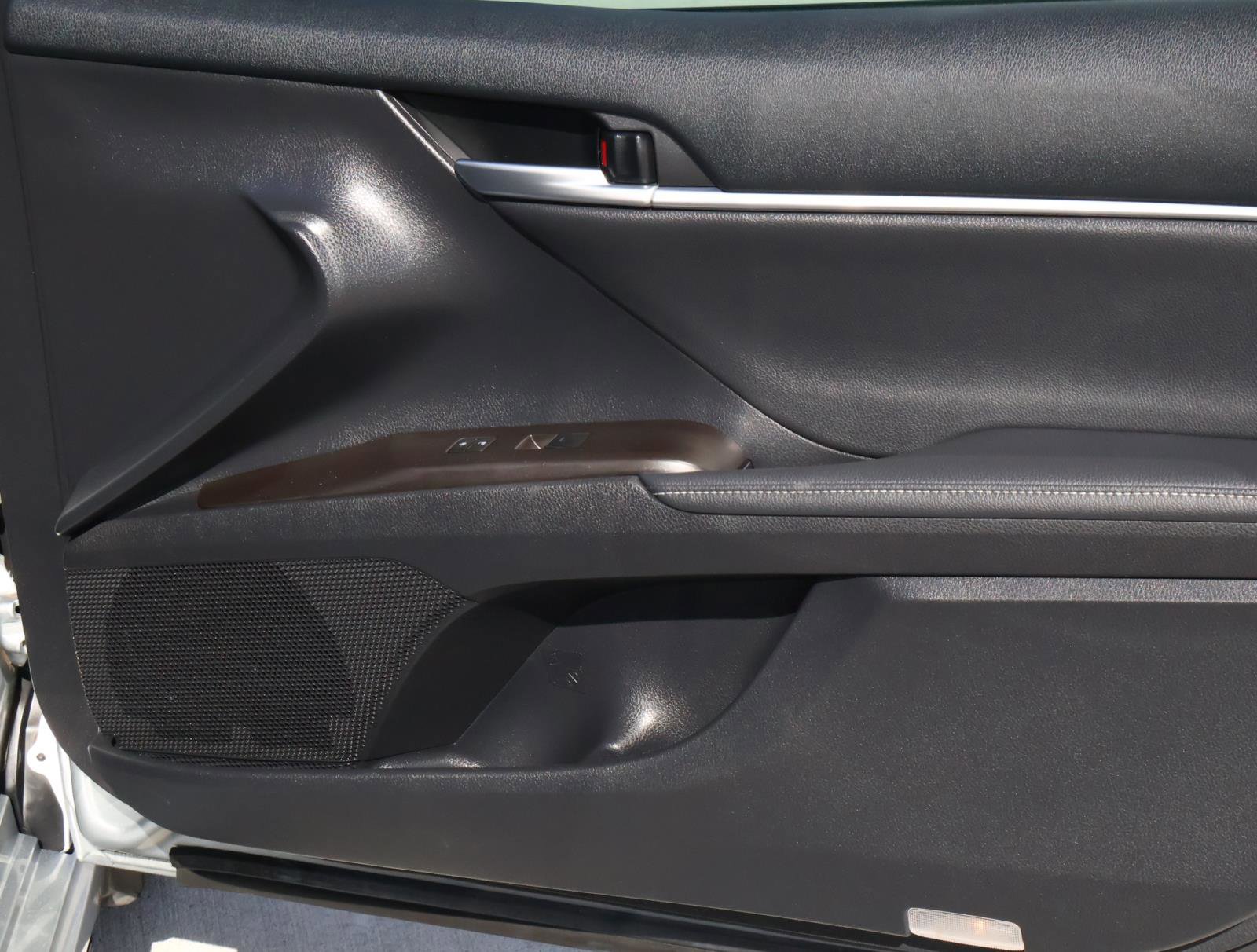 Used 2024 Toyota Camry XSE image 17