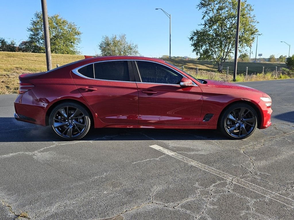 Used 2023 Genesis G70 3.3T RWD image 12