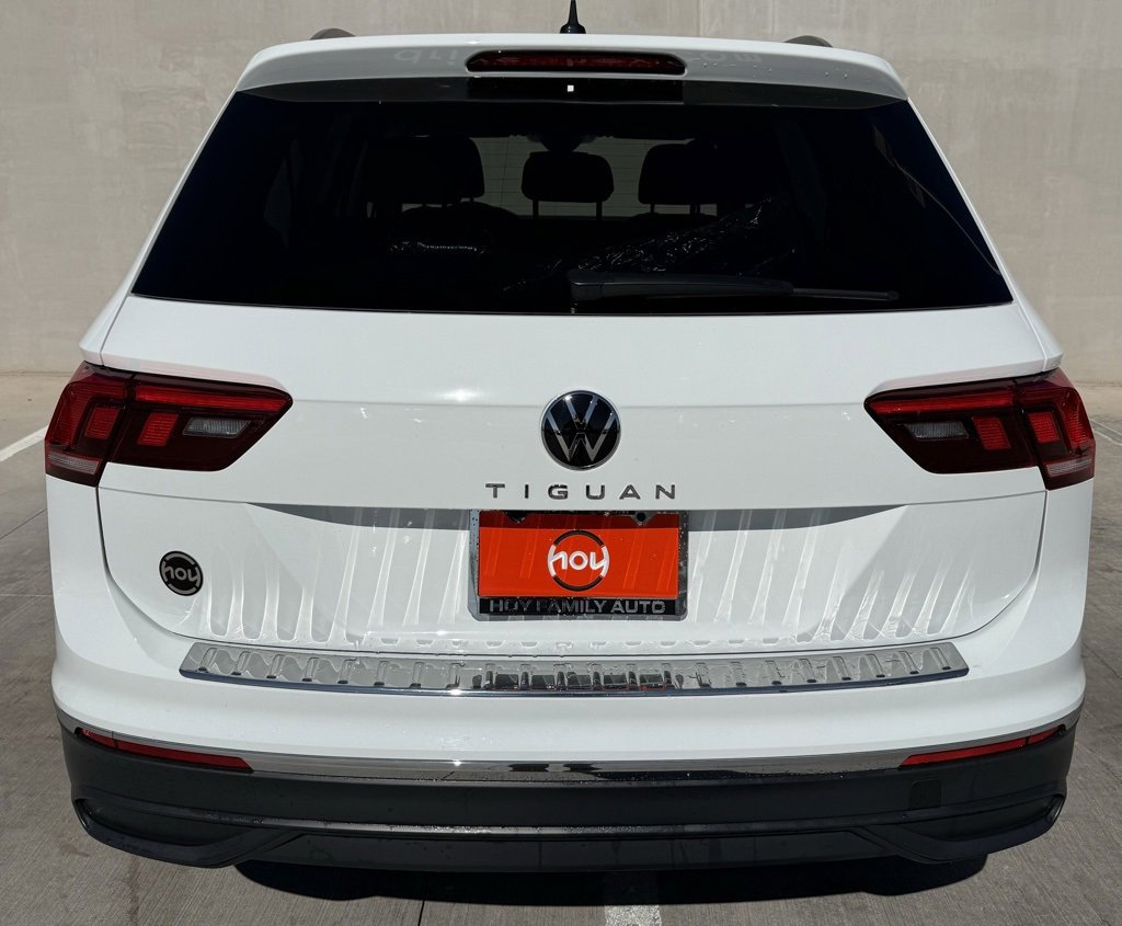 Used 2024 Volkswagen Tiguan S image 4