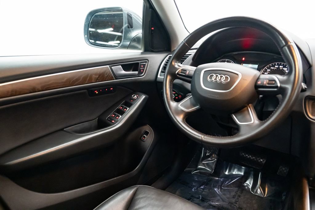 Used 2014 Audi Q5 2.0T Premium Plus w/ Premium Plus Package image 11