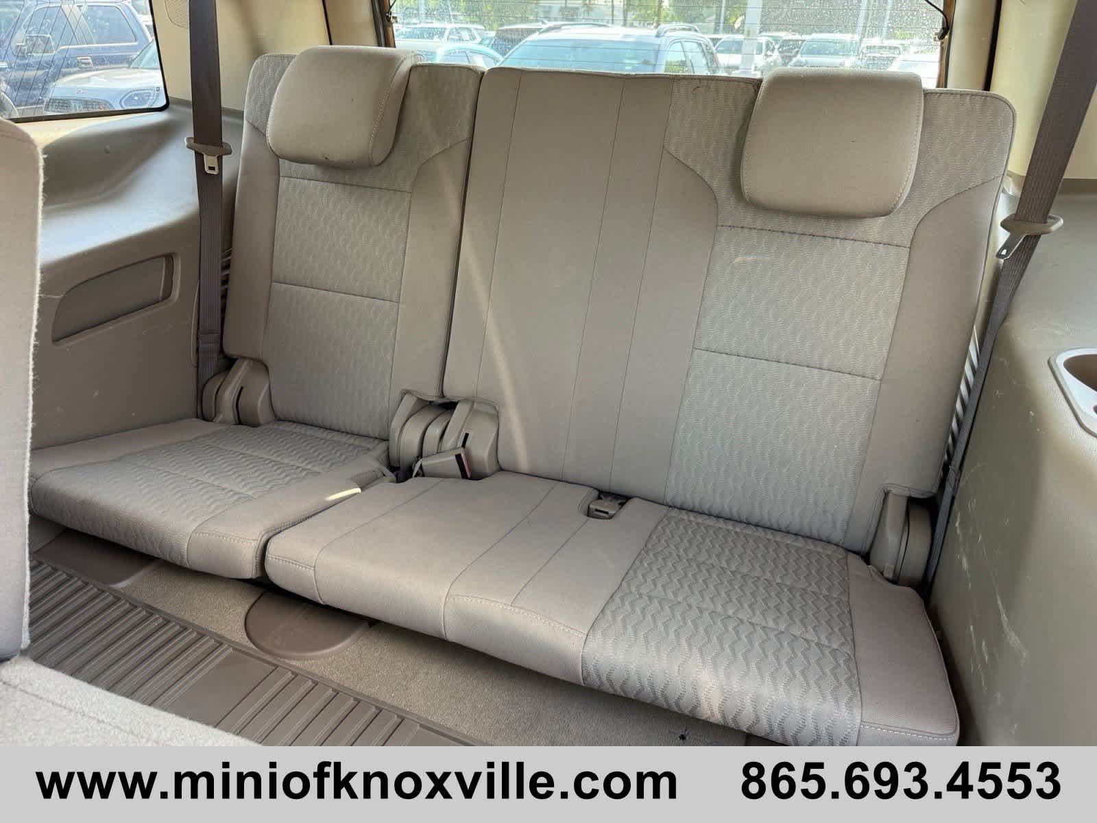 Used 2018 Chevrolet Tahoe LS w/ All-Season Package RWD image 17