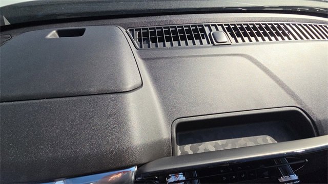 New 2026 GMC Canyon Elevation image 9