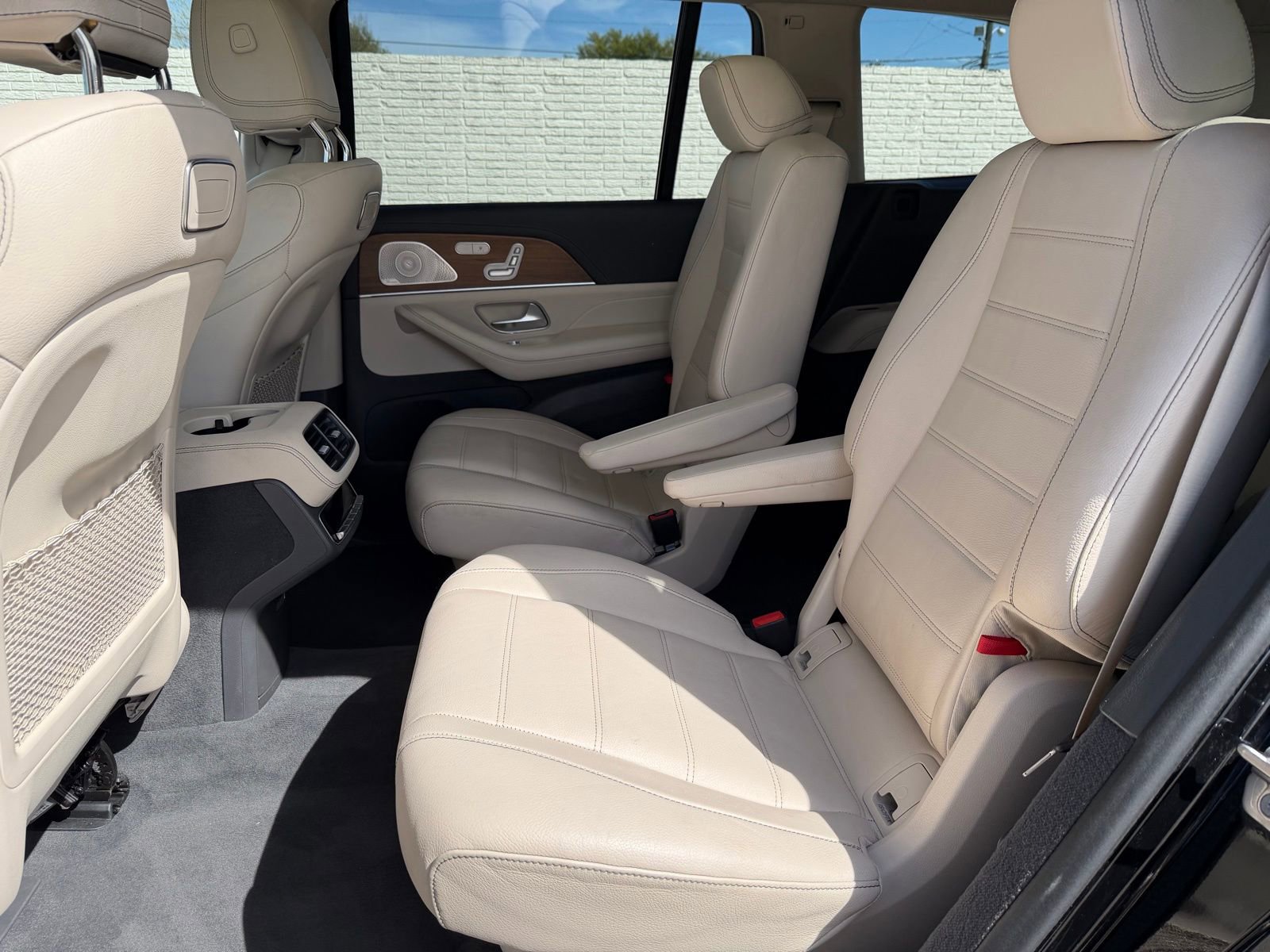 Used 2020 Mercedes-Benz GLS 580 4MATIC image 21